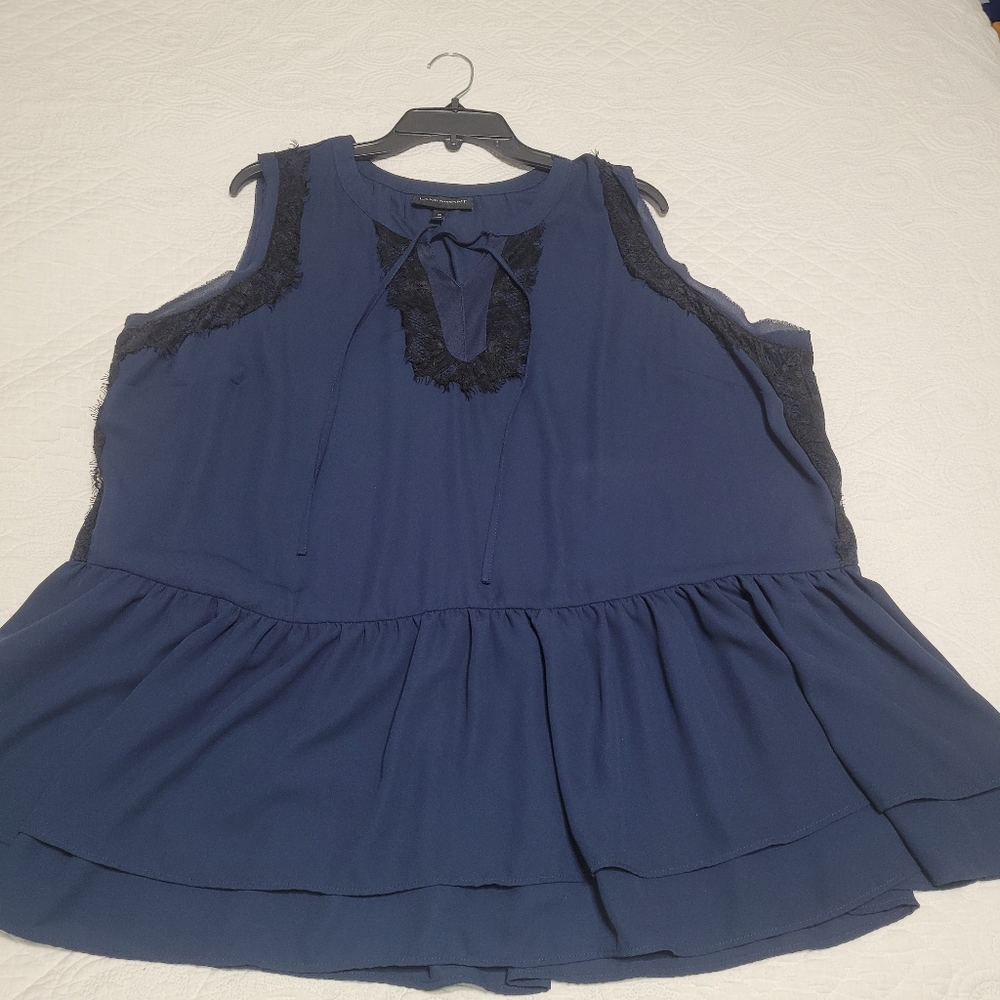 Navy blue top